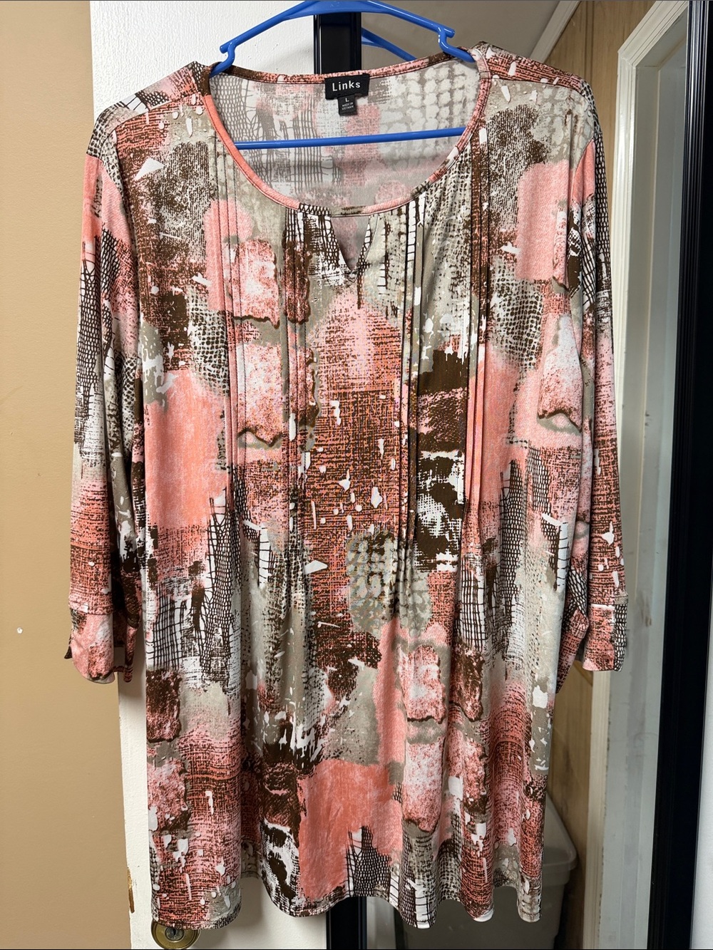 Link coral and brown patterned scoop-neck tunic